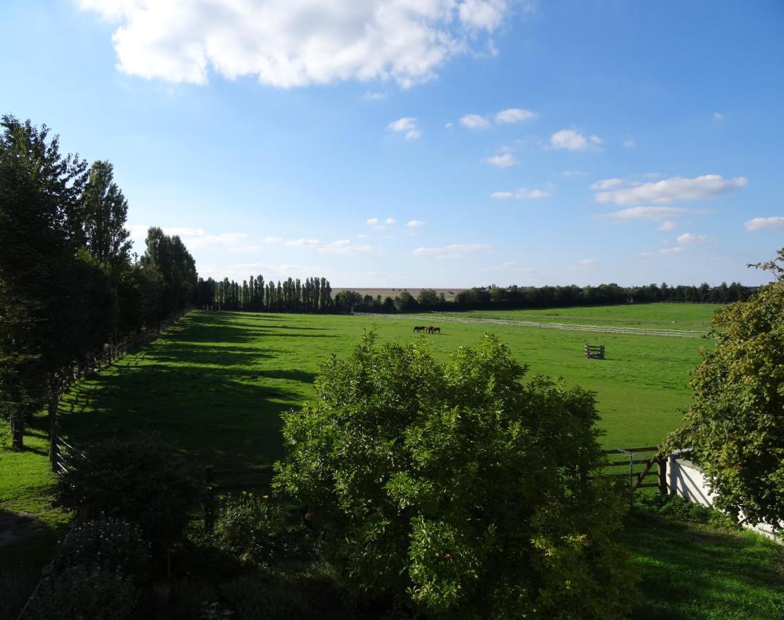 Calvaloft Villa Bons-Tassily Exteriör bild